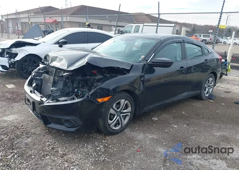 2018 Honda Civic Lx z USA, uszkodzony, nr VIN 19XFC2F6XJE033041